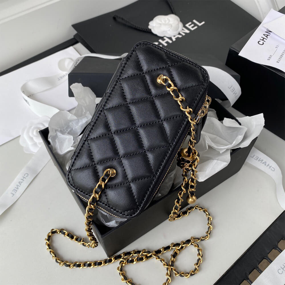 Chanel VANITY WITH CHAIN