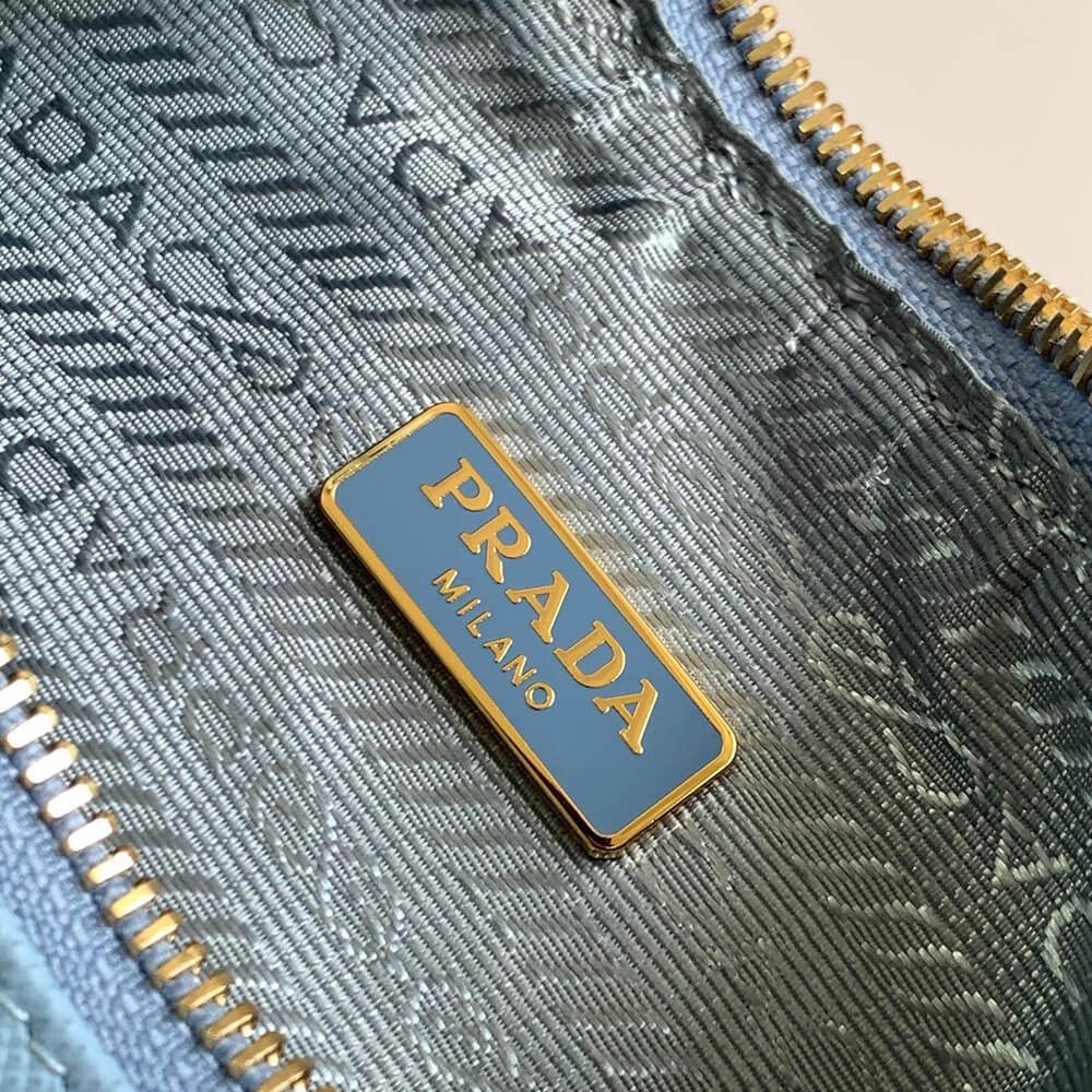 Prada Re-Edition 2005 Saffiano leather bag