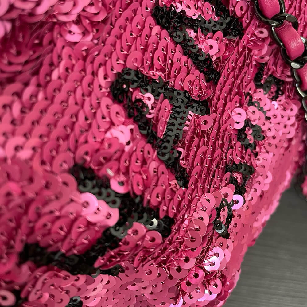 CHANEL SHOPPING BAG