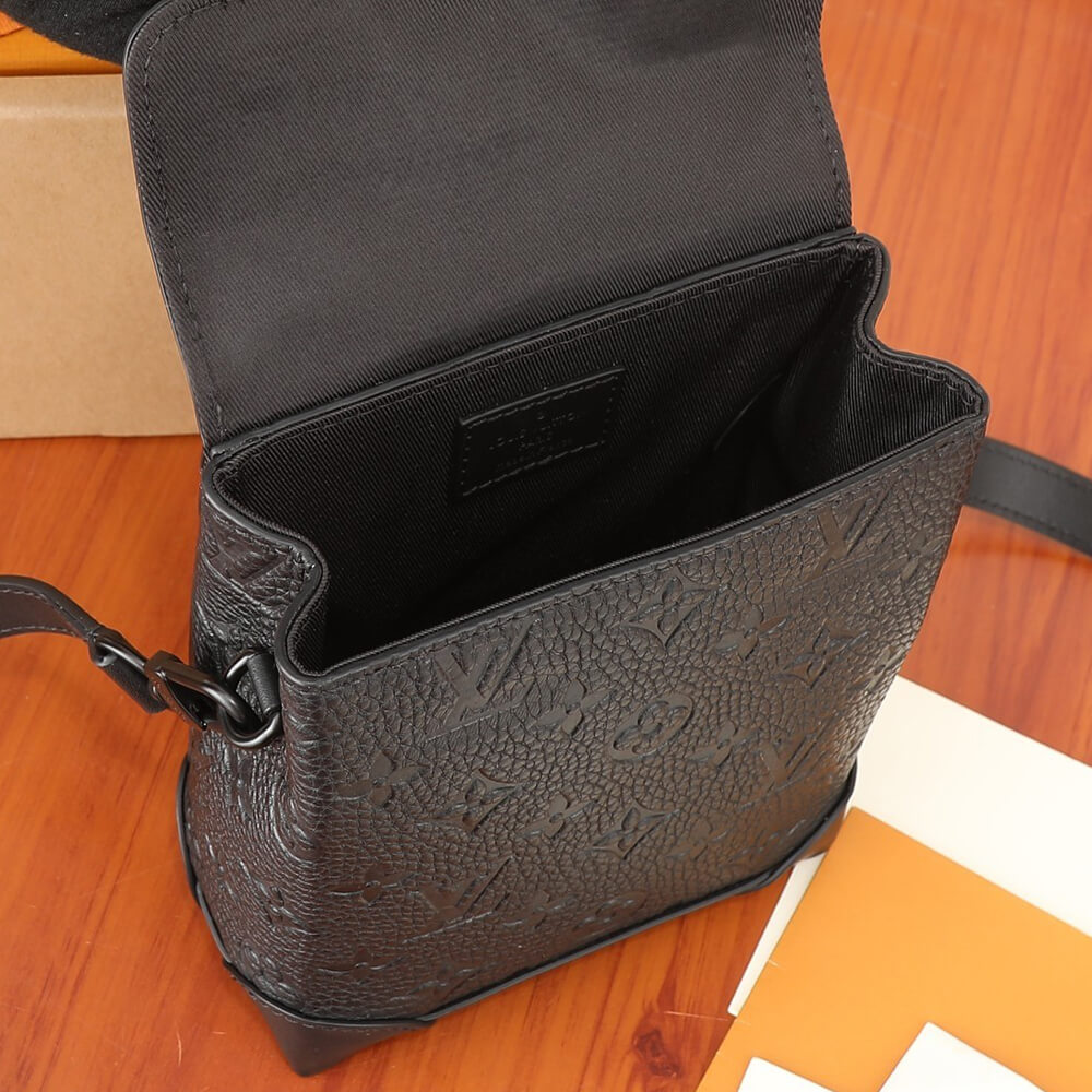 G*u*i padlock gg medium shoulder bag