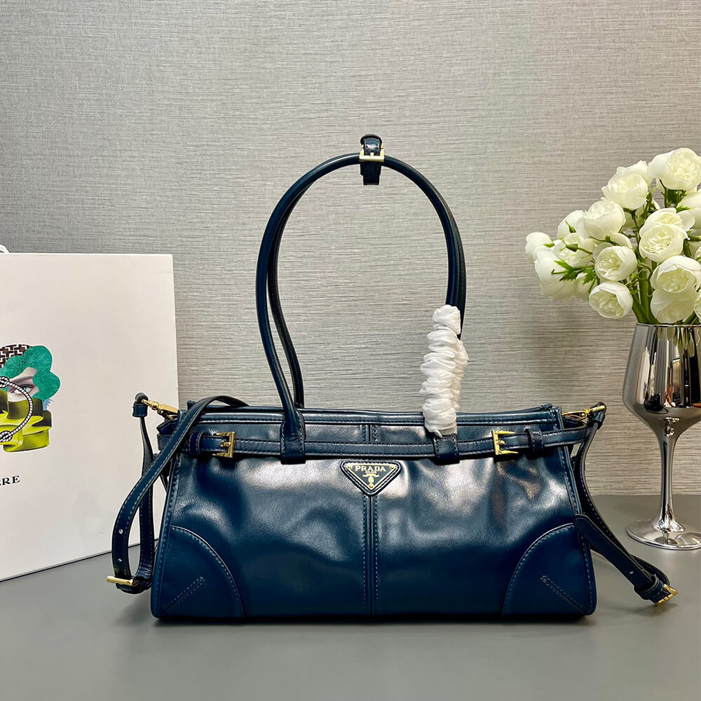 Prada Medium leather handbag(high-end grade)