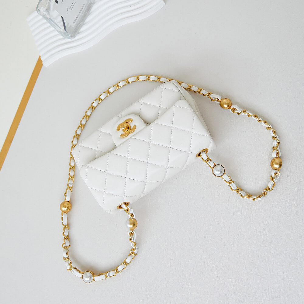 CHANEL MINI FLAP(HIGH-END GRADE)