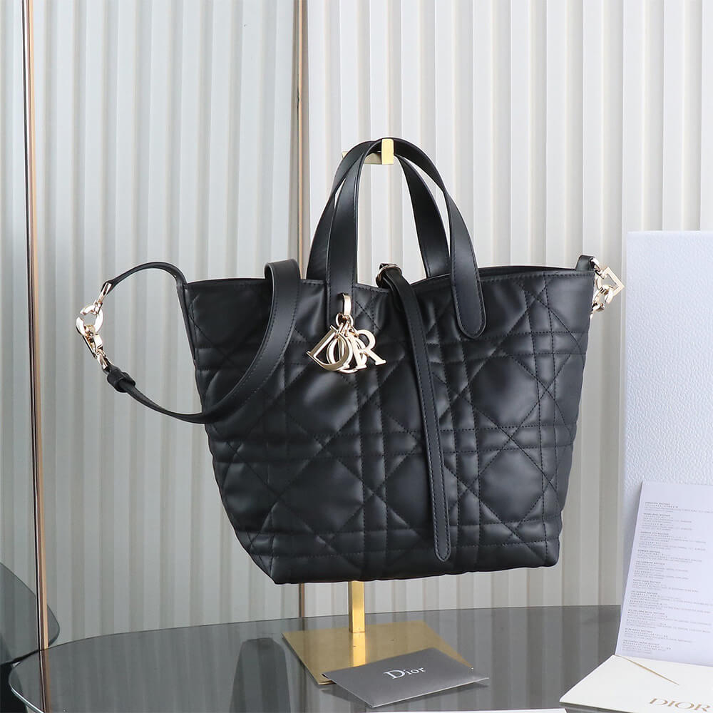 Medium Dior Toujours Vertical Tote Bag(high-end grade)