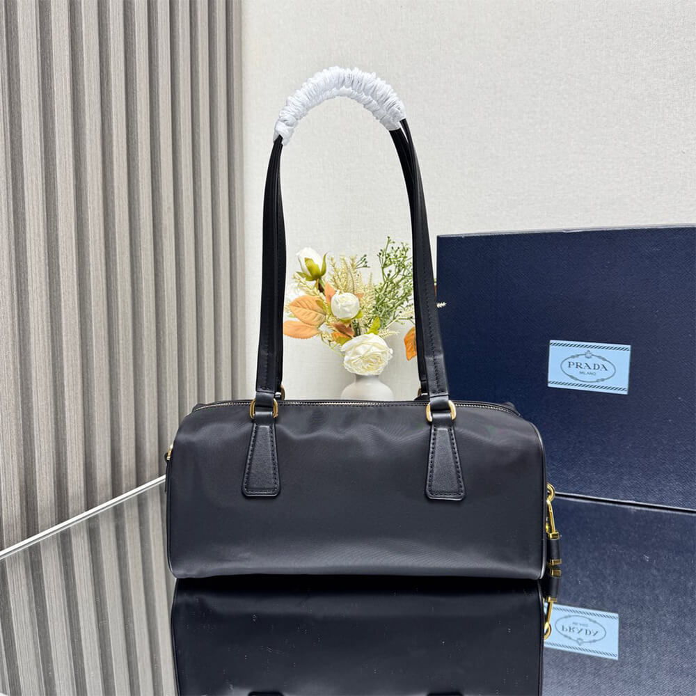 Prada Re-Nylon and leather medium top-handle bag with padlock(high-end grade)