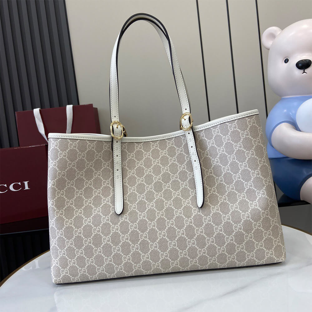 GG Emblem large tote bag